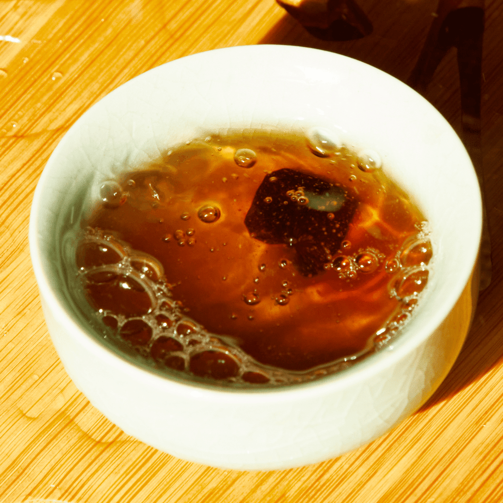 Sticky Rice Ripe Pu'er Tea Resin (Yellow Brocade Tea Tin)