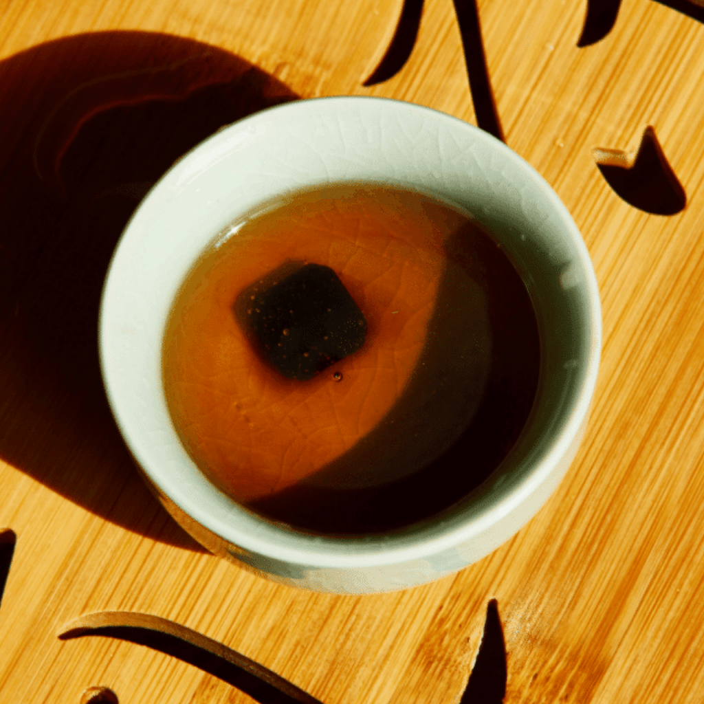 Traditional Ripe Pu'er Tea Resin (Green Brocade Tea Tin)